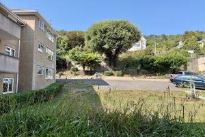 Outlook to Rear- click for photo gallery